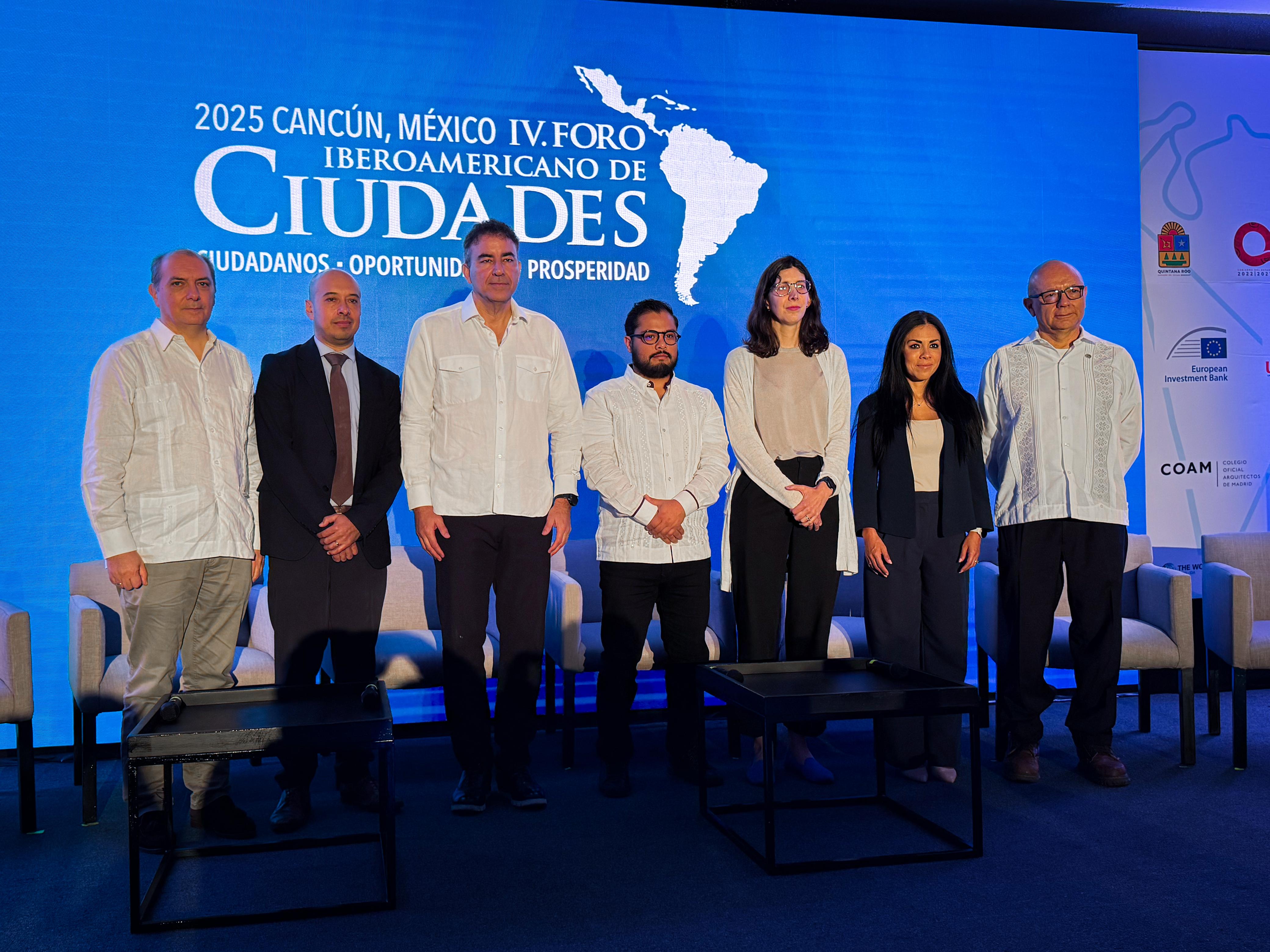 uploads/6/32/01 (1743).Jpeg